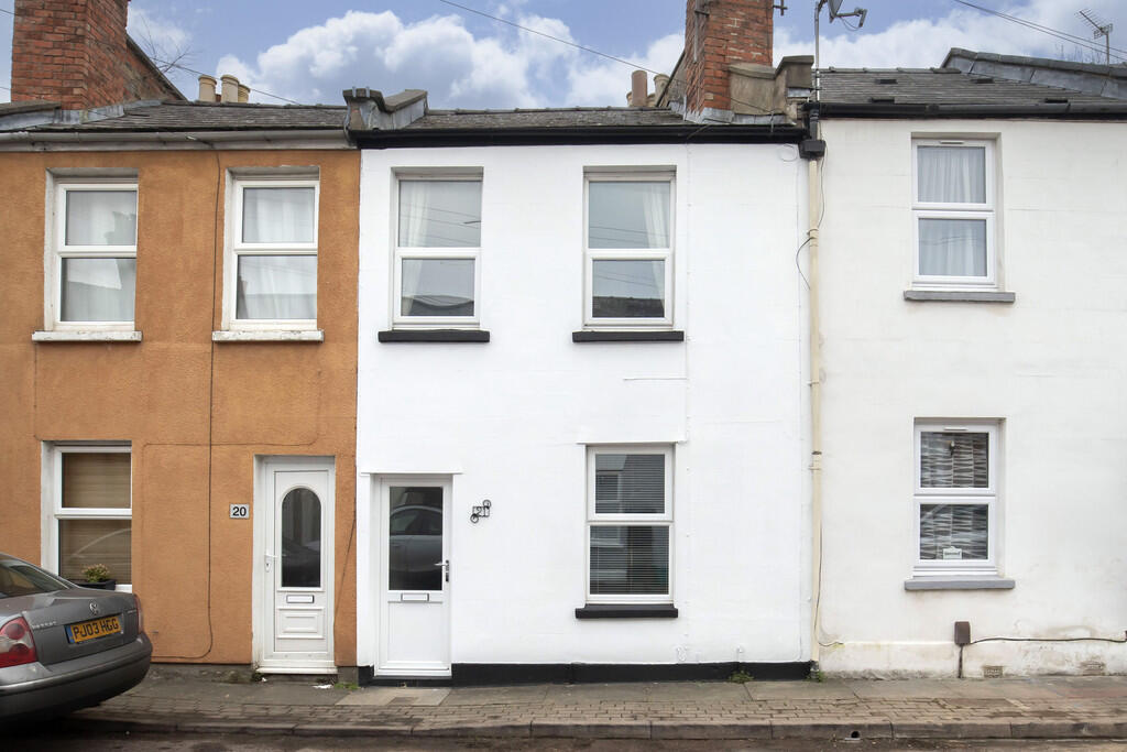 Main image of property: Bloomsbury Street, Cheltenham GL51 8PG