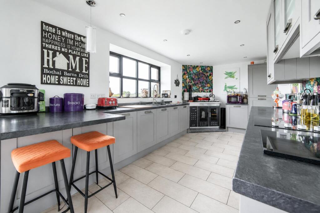 House in Ashington, Northumberland - More