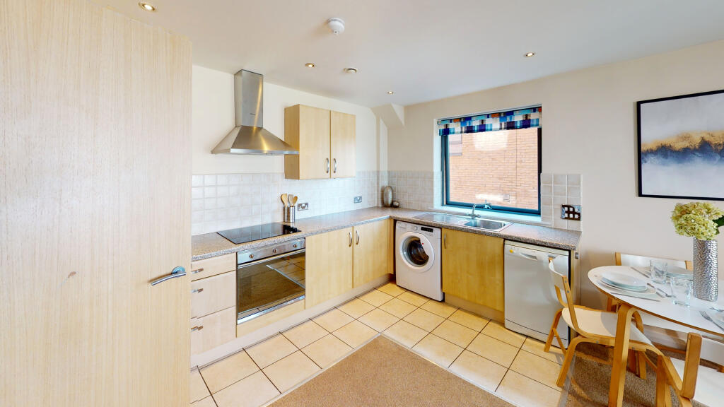 Apartment in Liverpool - View 3