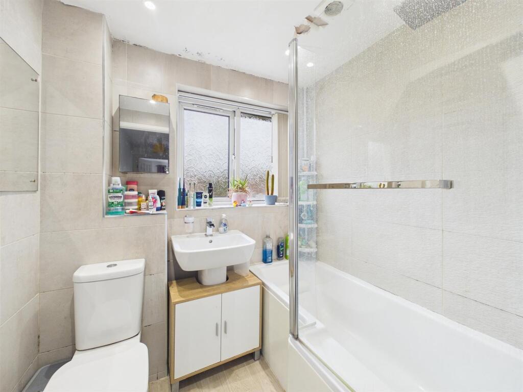 Additional image 7 of Spetchley Close, Redditch