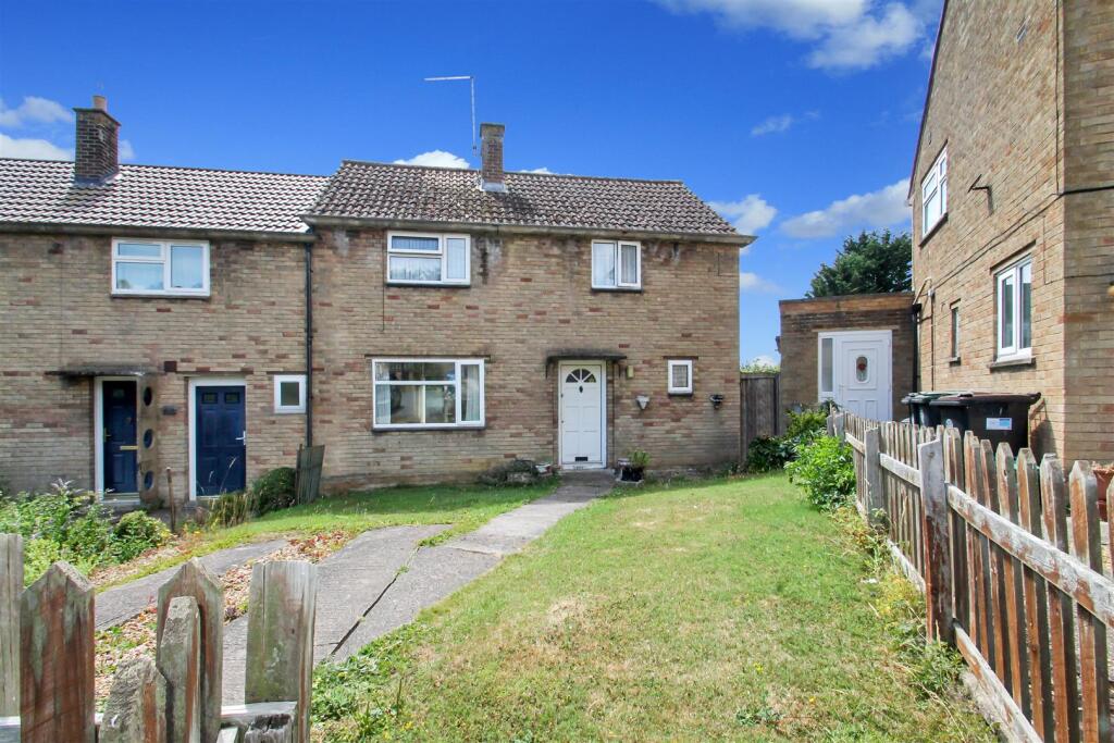 Main image of property: Sandlands Close, Brigstock