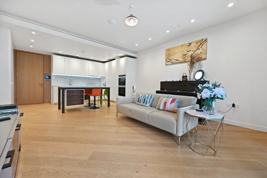 Main image of property: Wood Crescent, Television Centre, White City, London, W12
