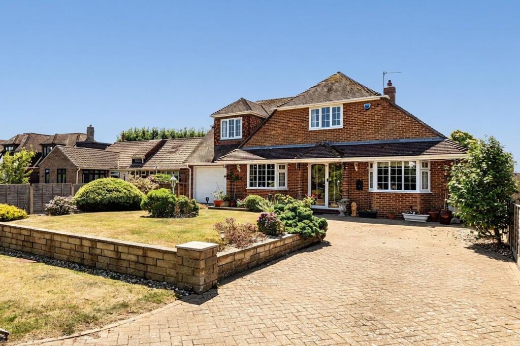 Main image of property: Tudor Close, Middleton-On-Sea, PO22