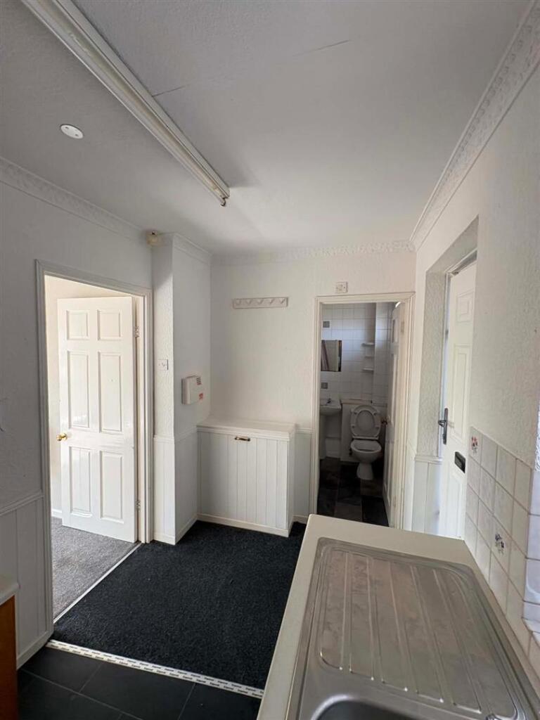 Apartment in Durham - View 5