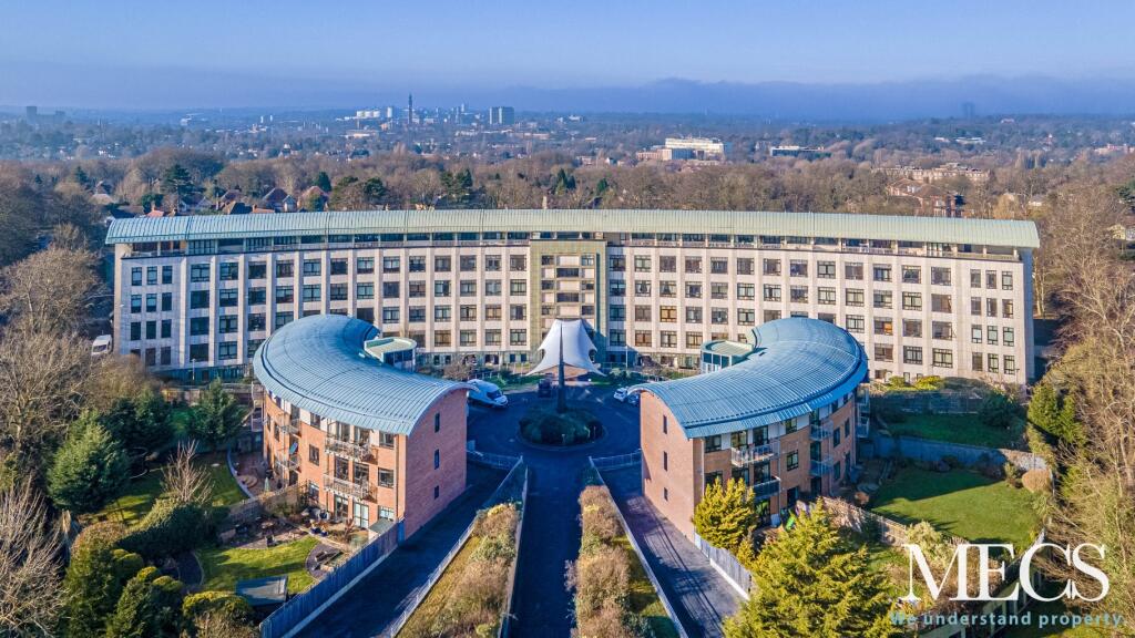 Main image of property: Britannic Park, 15 Yew Tree Road, Moseley, Birmingham, West Midlands, B13 8NQ
