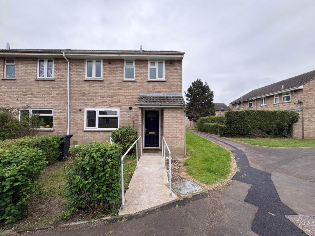 Main image of property: Courtenay Walk, Worle, Weston-super-Mare