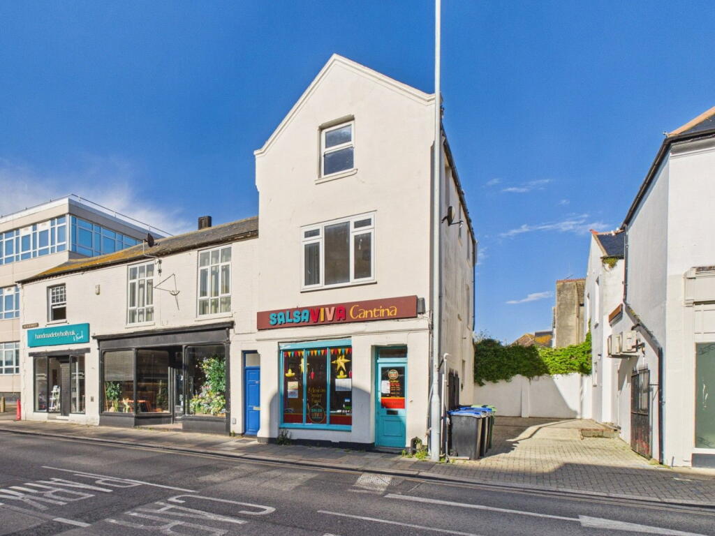 High Street, Worthing, West Sussex, BN11 1AQ