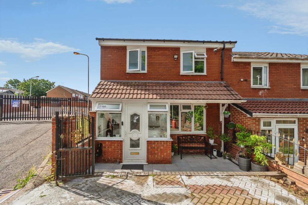 Main image of property: Dunstall Avenue, Wolverhampton, WV6