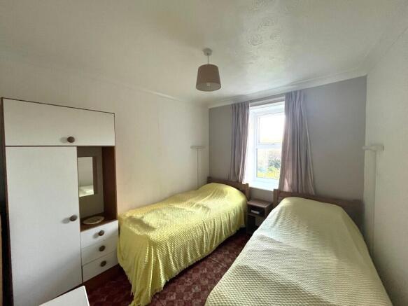 Flat 4 (bedroom 2)
