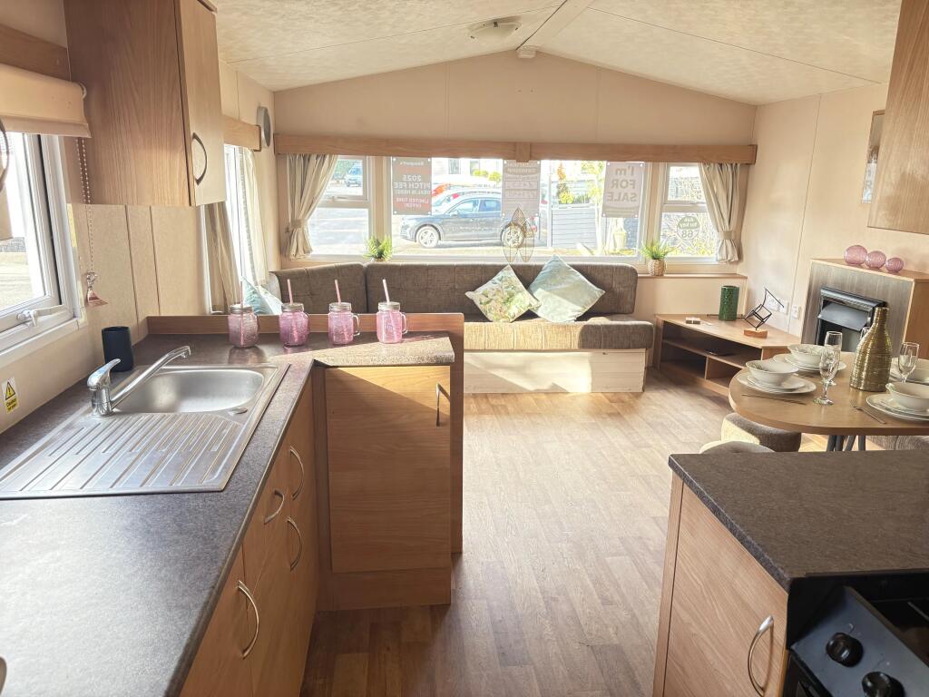 2-bed caravan on 2014 Delta Resort Plus, Beauport Holiday Park, St Leonards on Sea, Hastings, East Sussex, TN37 7PP, £24,995