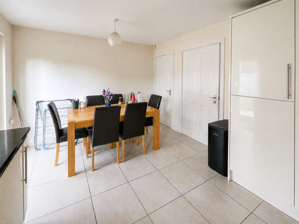 House in Telford - View 4