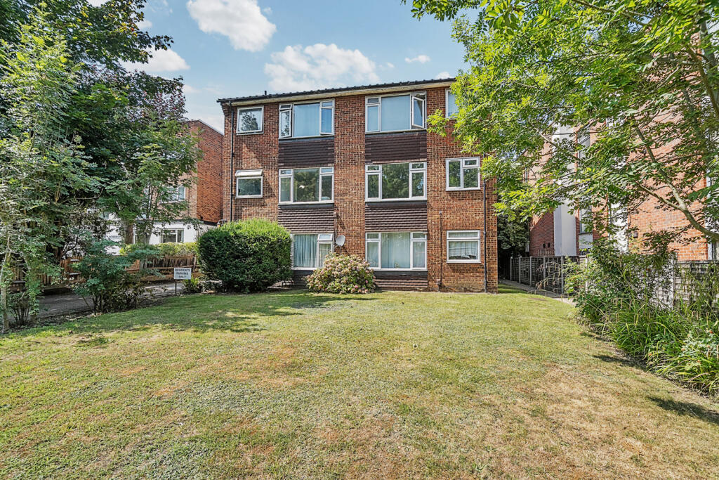 Main image of property: Chislehurst Road, Sidcup