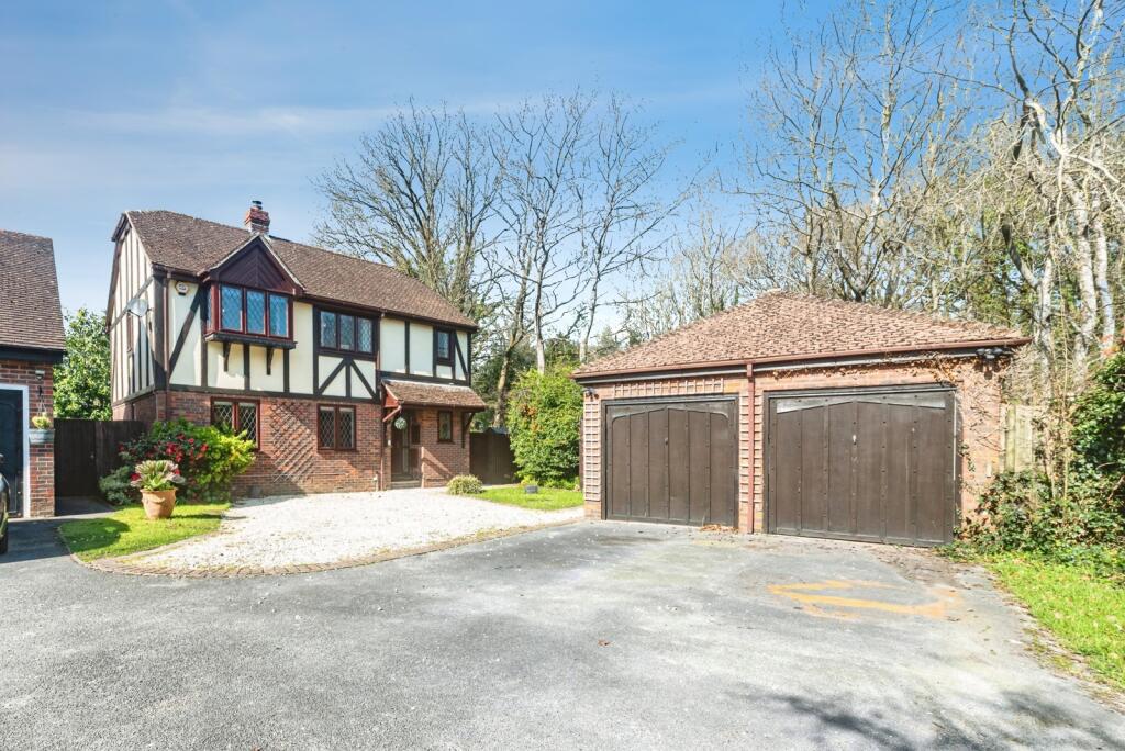 Main image of property: Fullerton Way, Tadley, Hampshire, RG26