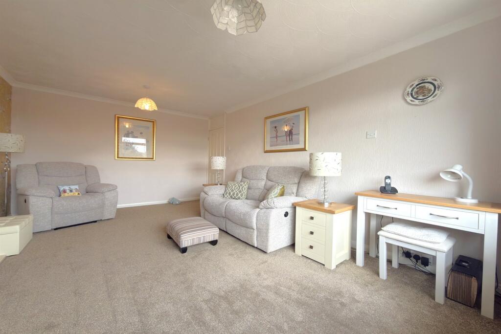 House in York - View 3