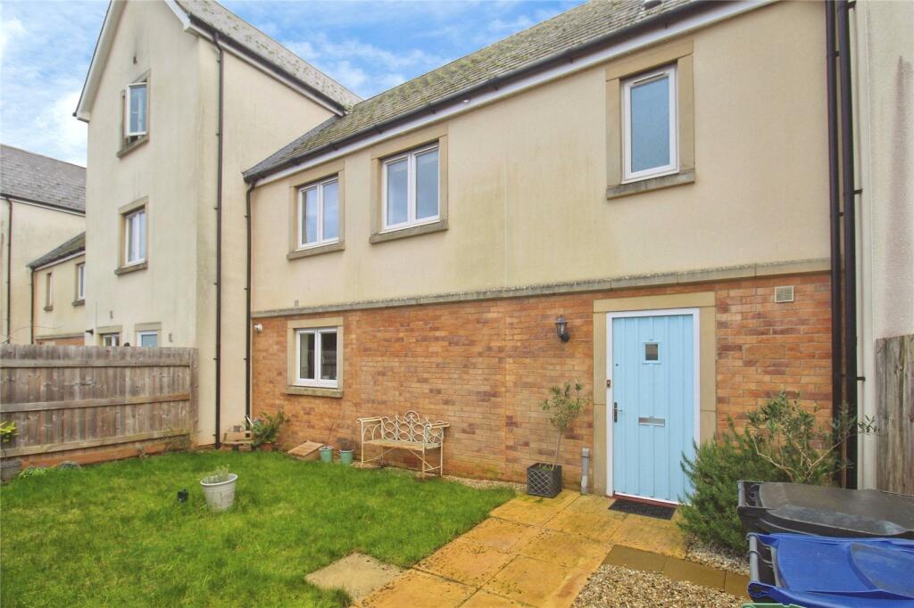 The Slipway, Staverton