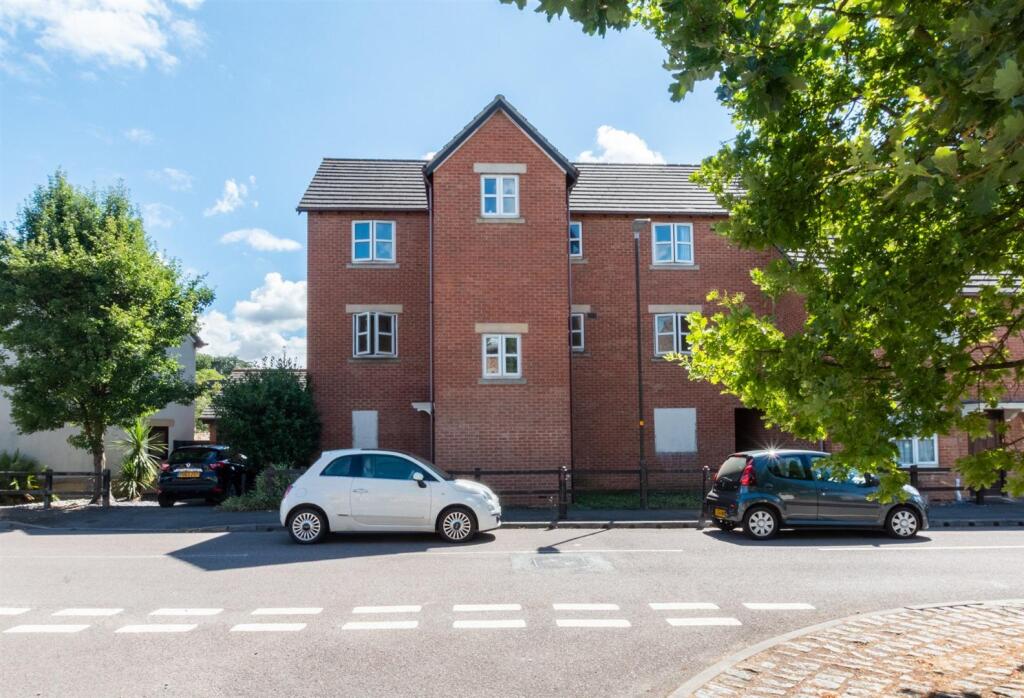 Main image of property: Stonehouse,Gloucestershire