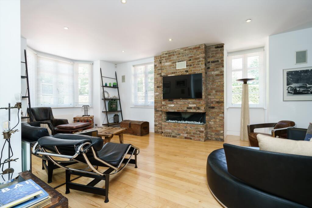 Property photo 8