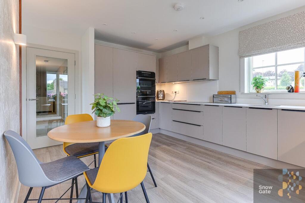 Apartment in Wakefield - View 4