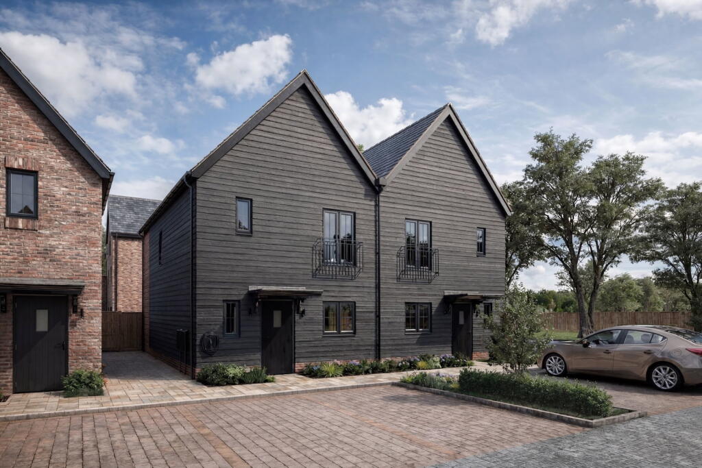 Main image of property: Manor Farm , Chalk lane , Frindsbury, Rochester , Kent, ME2 4YG