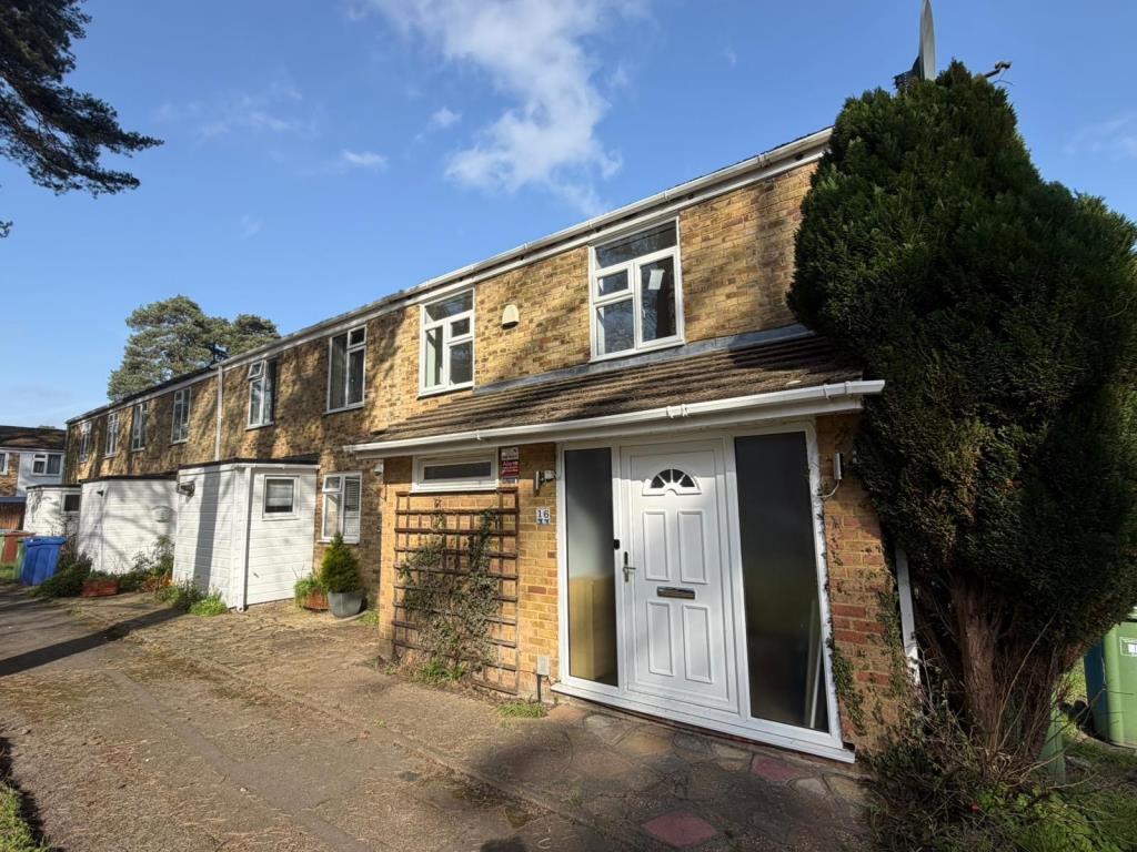 Main image of property: Bucklebury, Bracknell, RG12