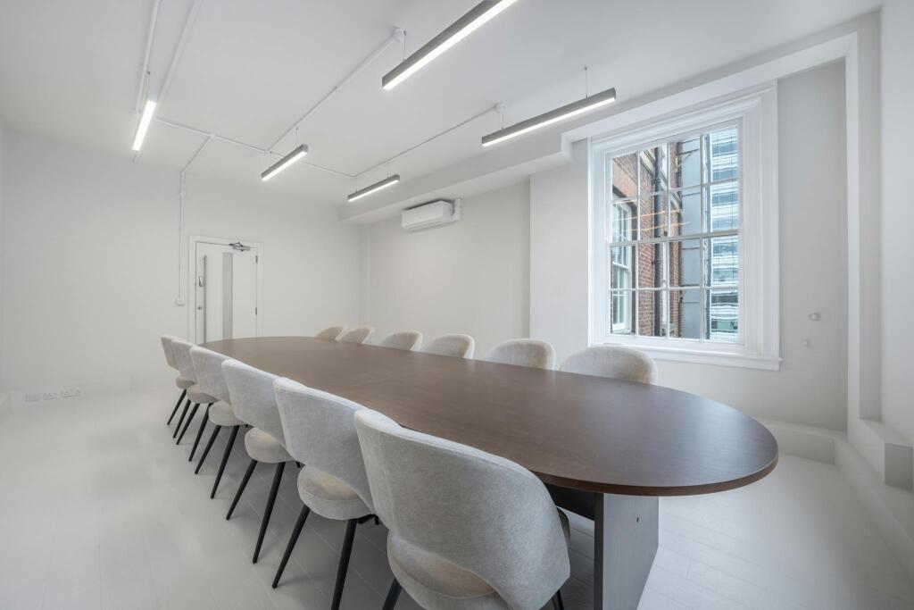 Meeting room 2.03