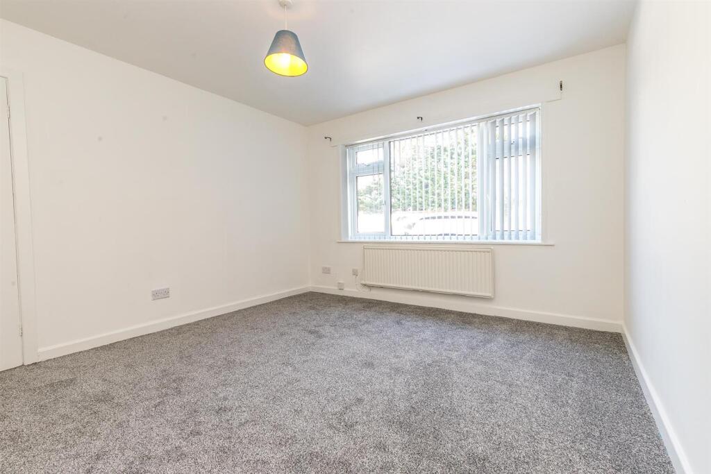 Apartment in Trafford, Greater Manchester - More