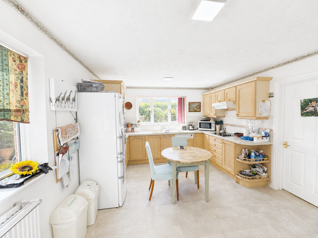 House in Tonbridge - More