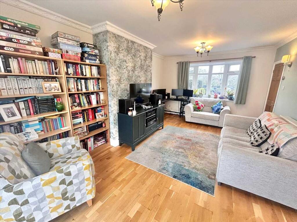 House in Nottingham, Keyworth - View 3