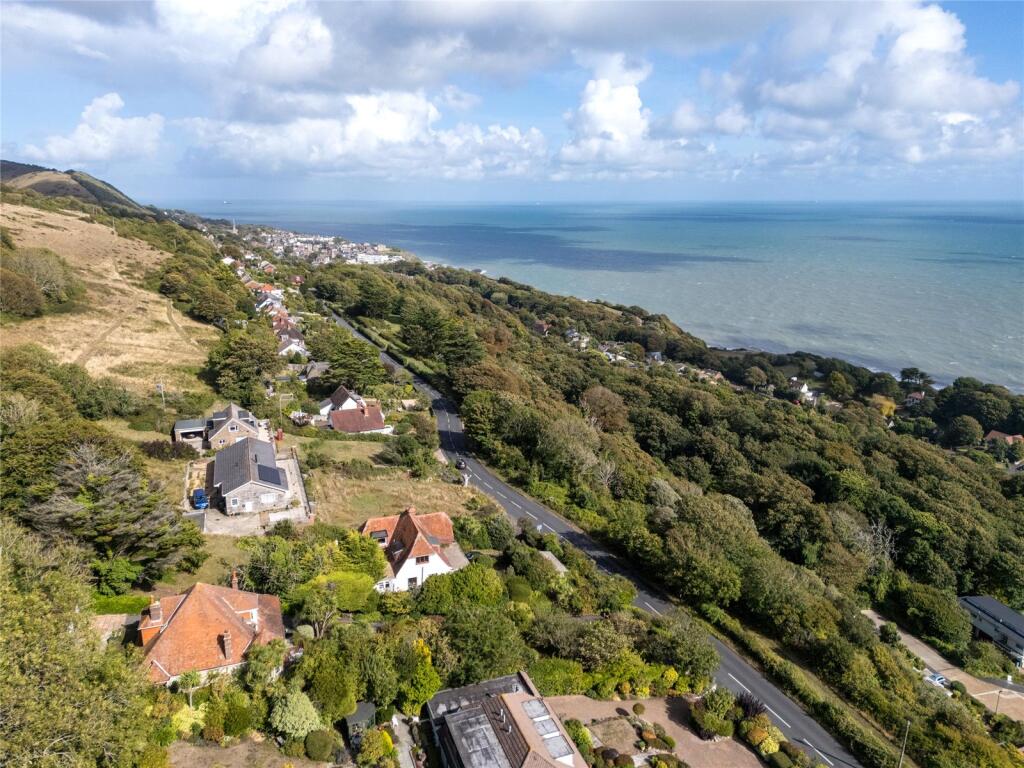 Whitwell Road, Ventnor, Isle of Wight photo 4