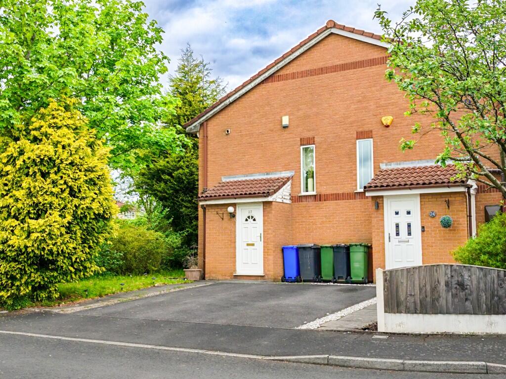 Main image of property: Wells Court, Dukinfield, Cheshire, SK16