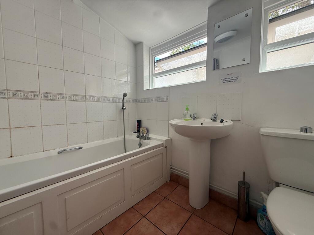 House in Swindon - View 3