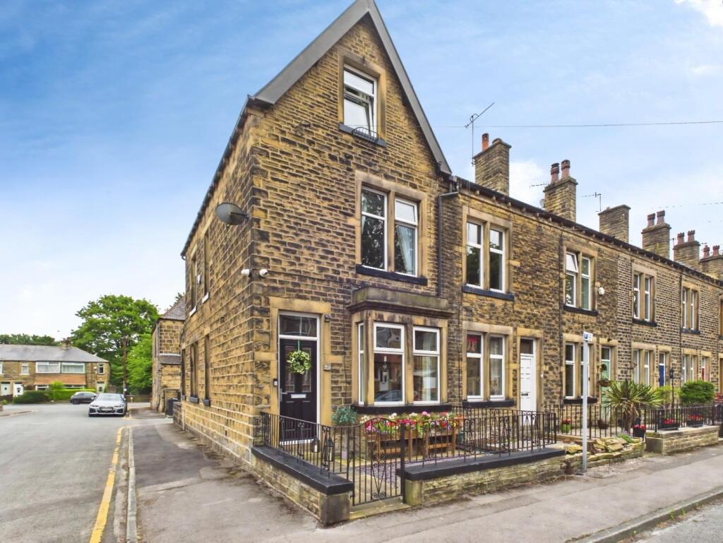 Main image of property: Park Avenue, Bingley