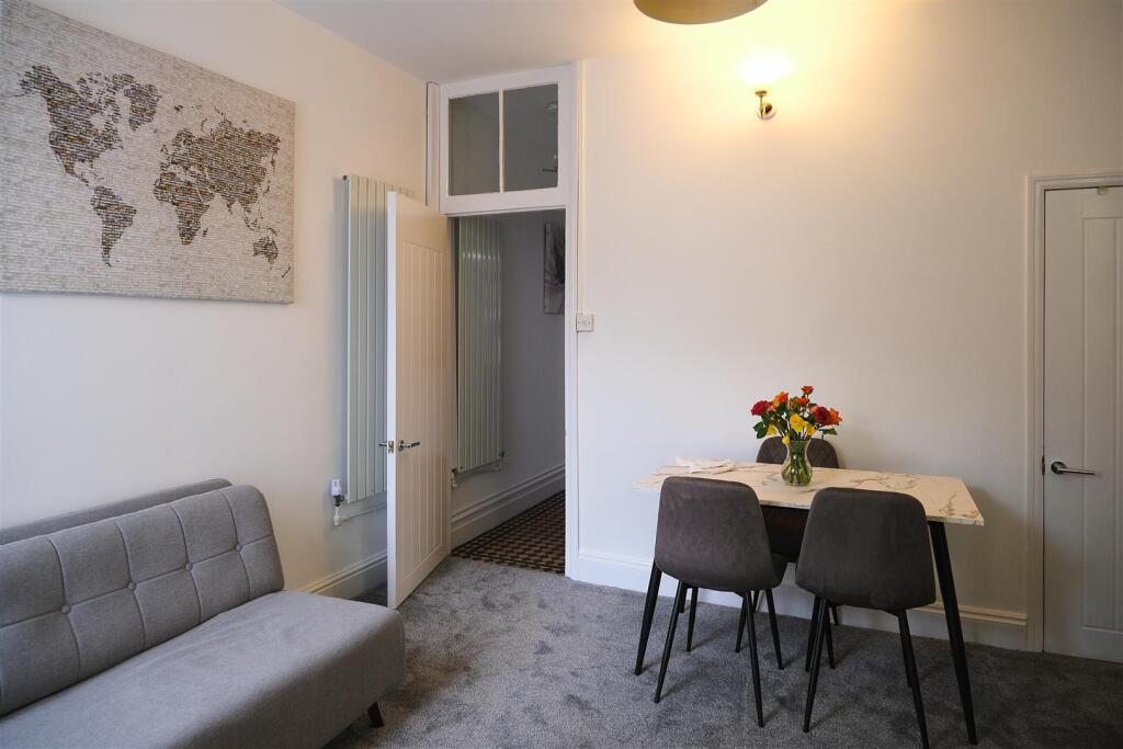 House in North Devon, Barnstaple - More