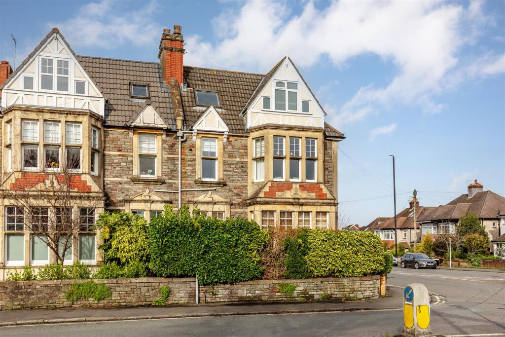Main image of property: Henleaze Road, Bristol, BS9