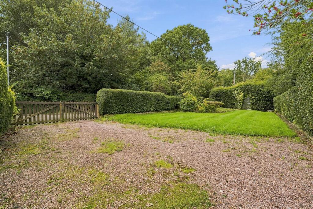 House in Bollington, Kingsfield Park - View 5