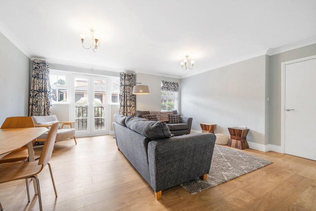 Apartment in London - View 4