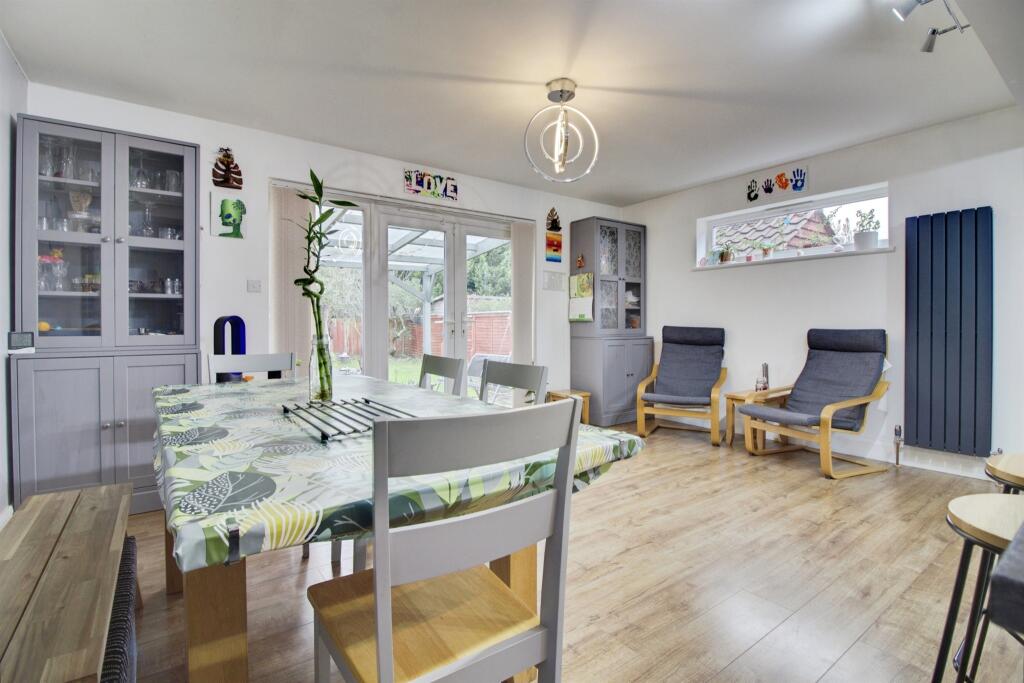 Additional image 8 of Springfields, Welwyn Garden City