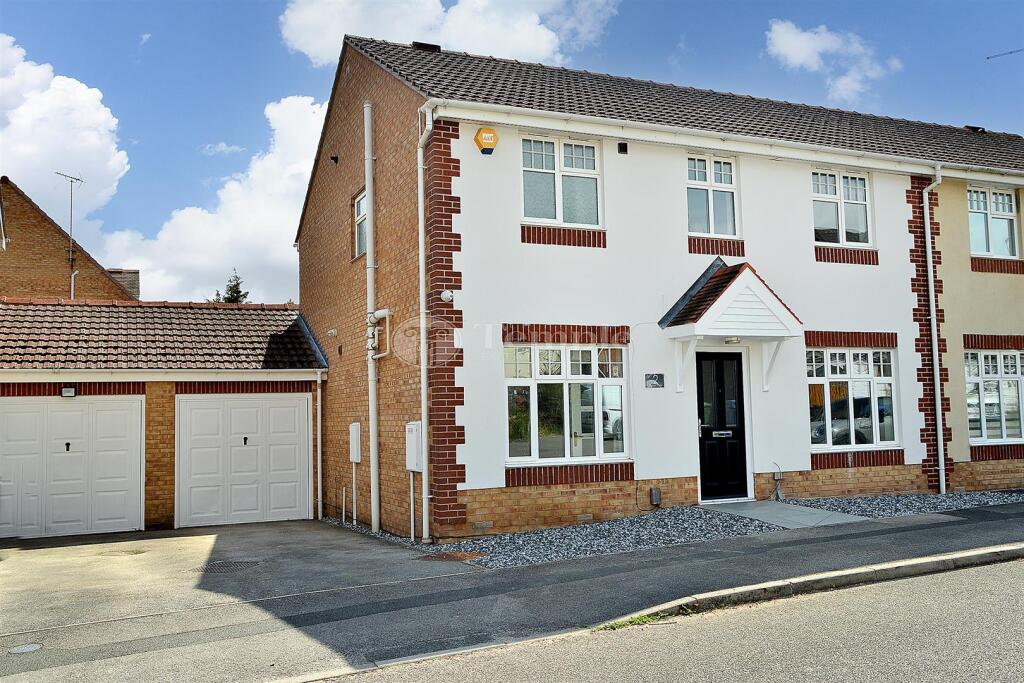 Main image of property: Garnet Close, Mansfield