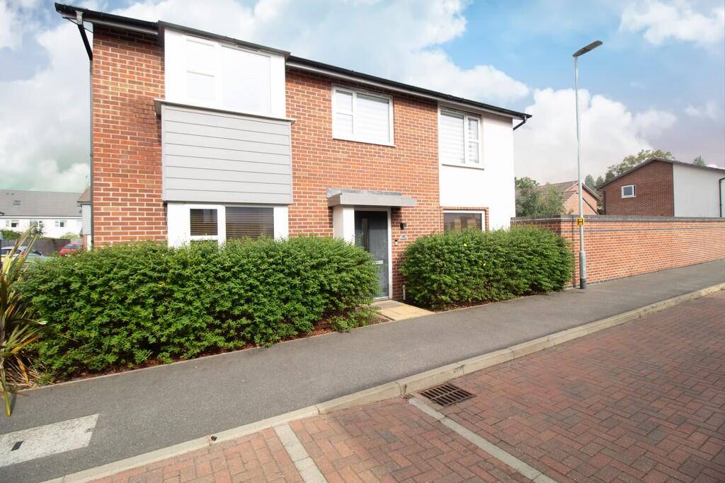 Main image of property: Autumn Way, Beeston