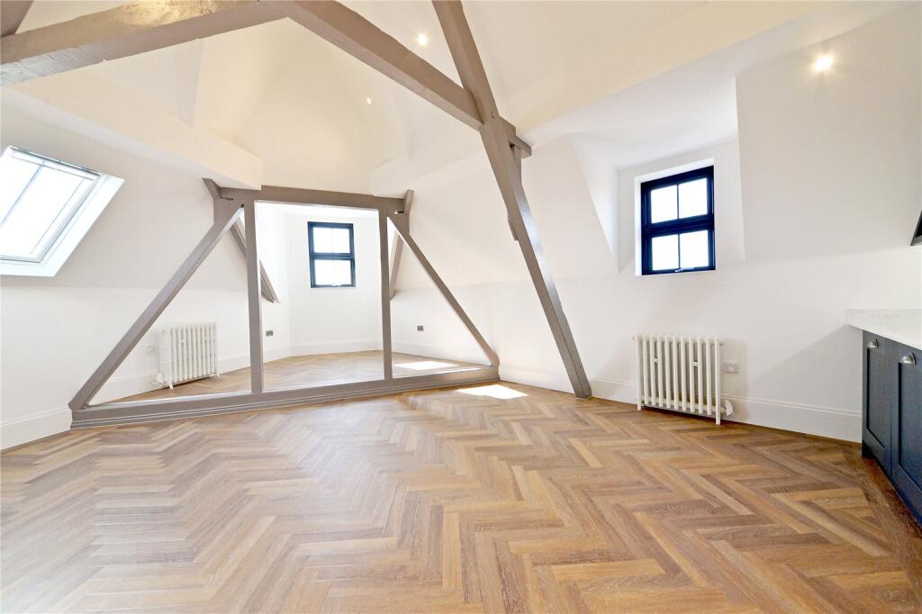 2-bed flat on The Gothic, 4-6 Great Hampton Street, Birmingham, B18, £250,000