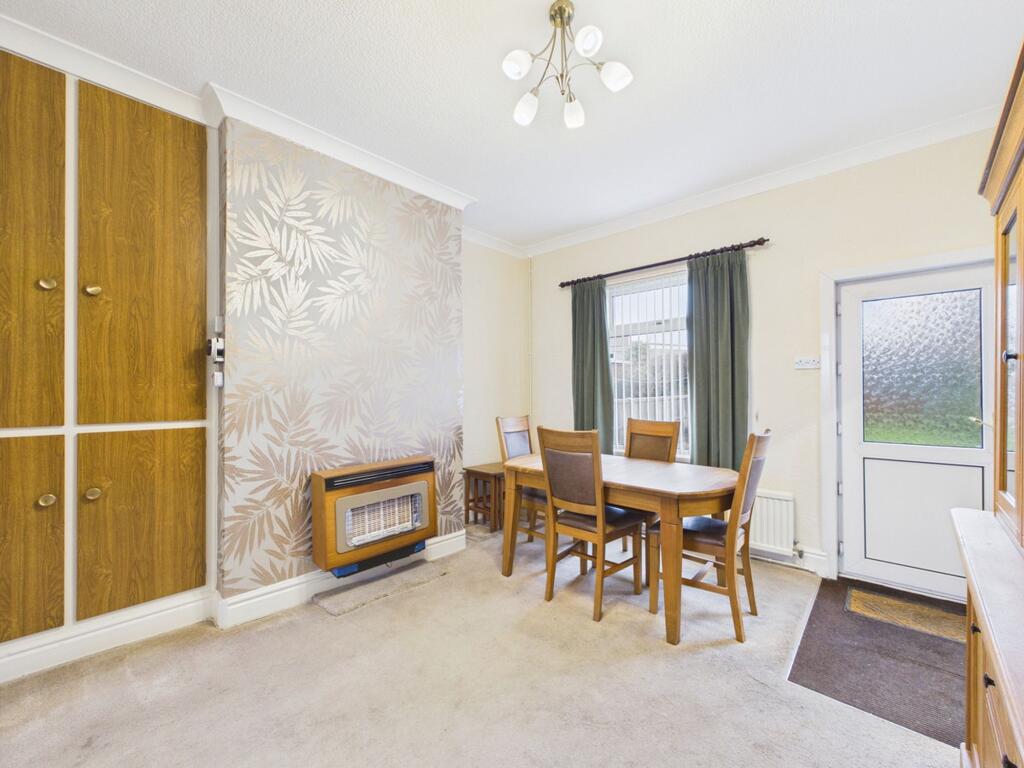 Station Road, Pilsley, S45 photo 4
