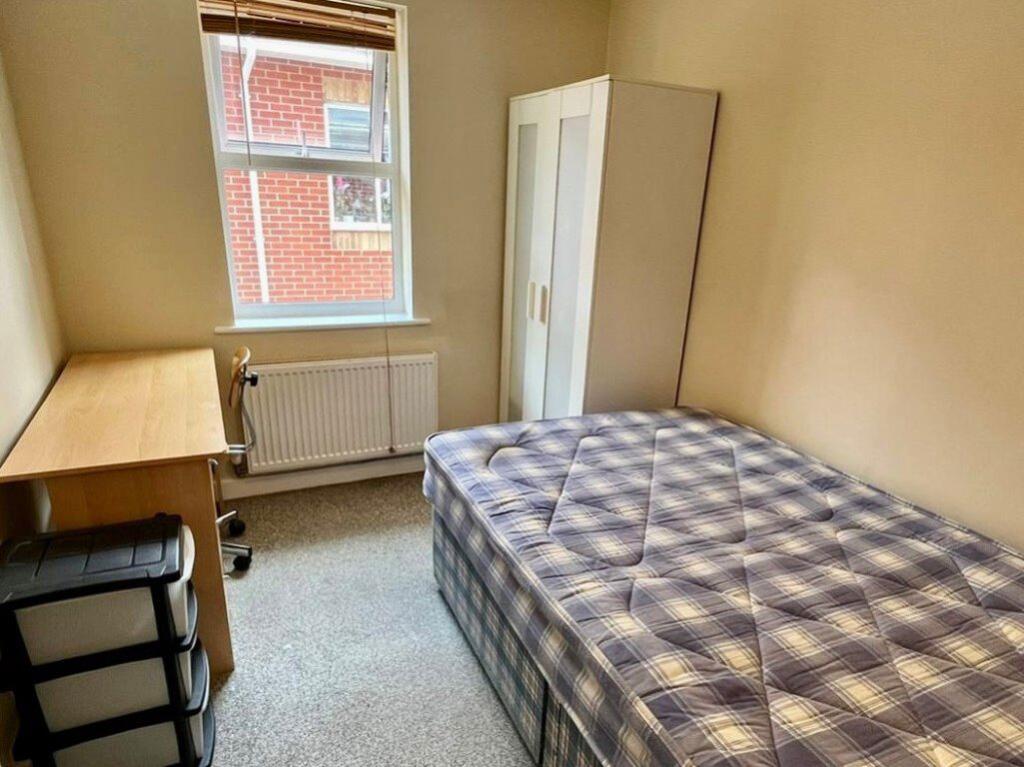 Additional image 4 of Two Bedroom Student Flat, Wallisdown (P06792)