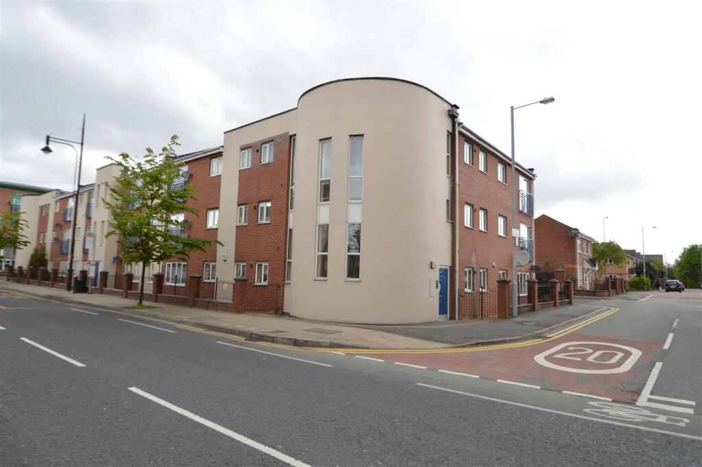 Main image of property: 23 old york st, hulme, Manchester