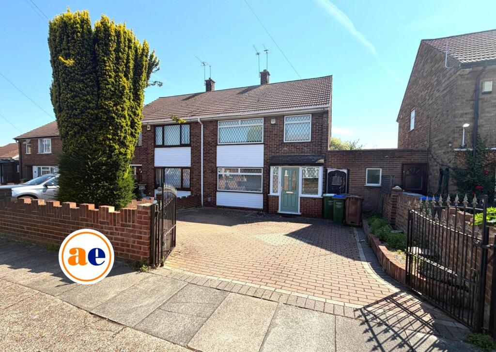 Main image of property: Jenningtree Road, Erith ***3D FLOORPLAN & VIDEO AVAILABLE ***
