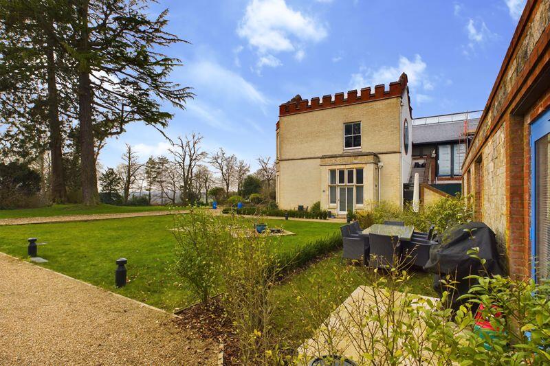 Property photo 9