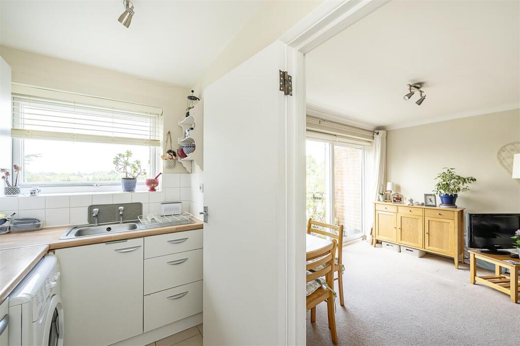 Additional image 5 of Milton Road, Harpenden