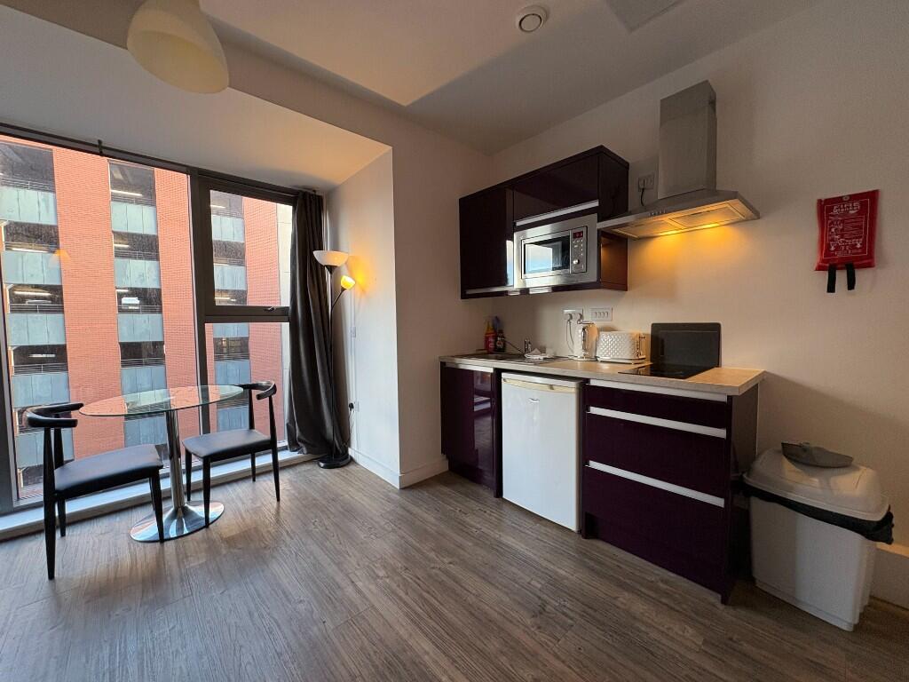 Main image of property: Moorfields, Liverpool, Merseyside, L2