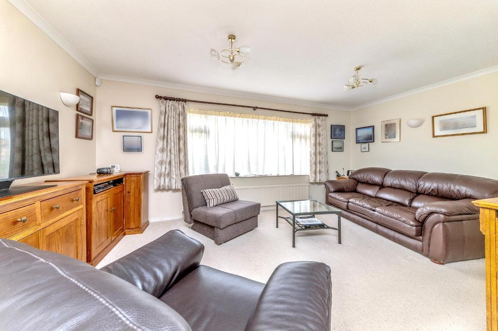 House in Bedford, Woodlands Park, Brickhill - View 3