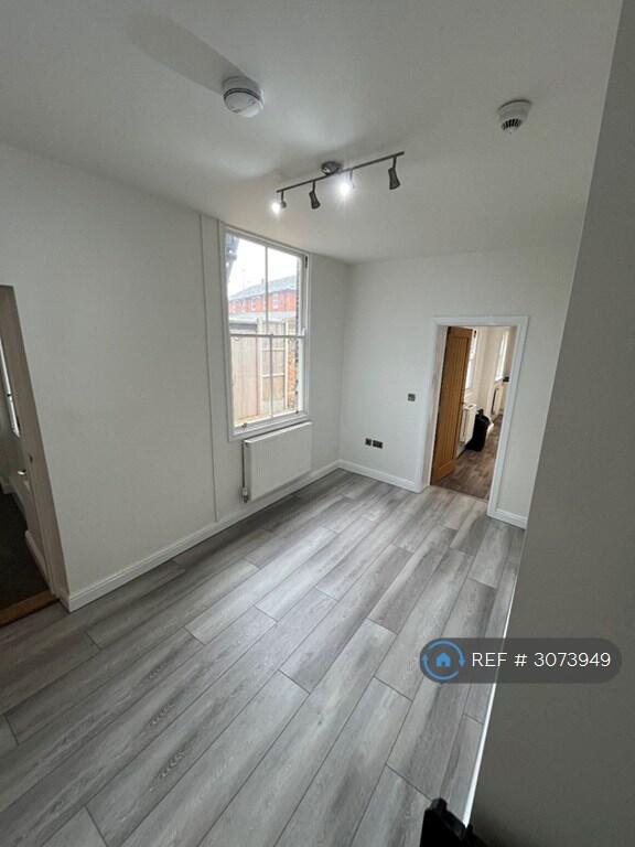 Main image of property: London Road, King's Lynn, PE30
