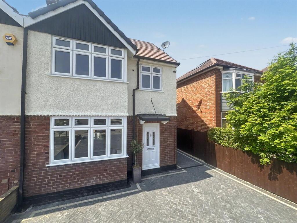 Main image of property: Toton Lane, Stapleford, Nottingham